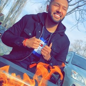 Meet your Posher, Brian